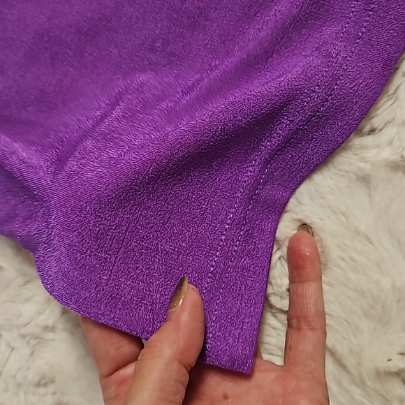 Rikki J. New York purple Med. slinky shimmery top casual EUC - Picture 2 of 7